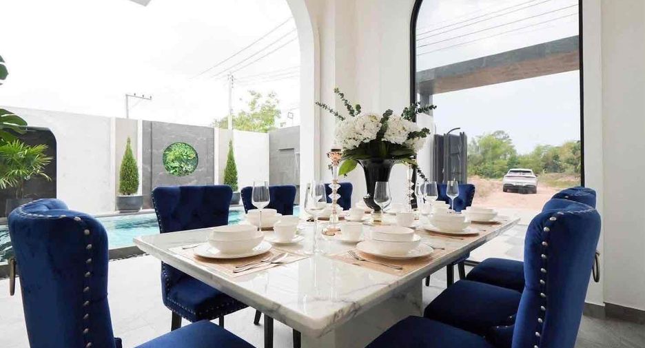 For rent and for sale 16 bedrooms villa in Bang Lamung, Chonburi