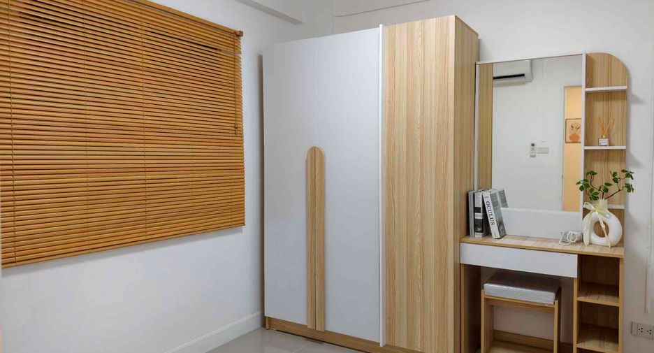 For sale 2 bedrooms apartment in Mueang Chiang Mai, Chiang Mai