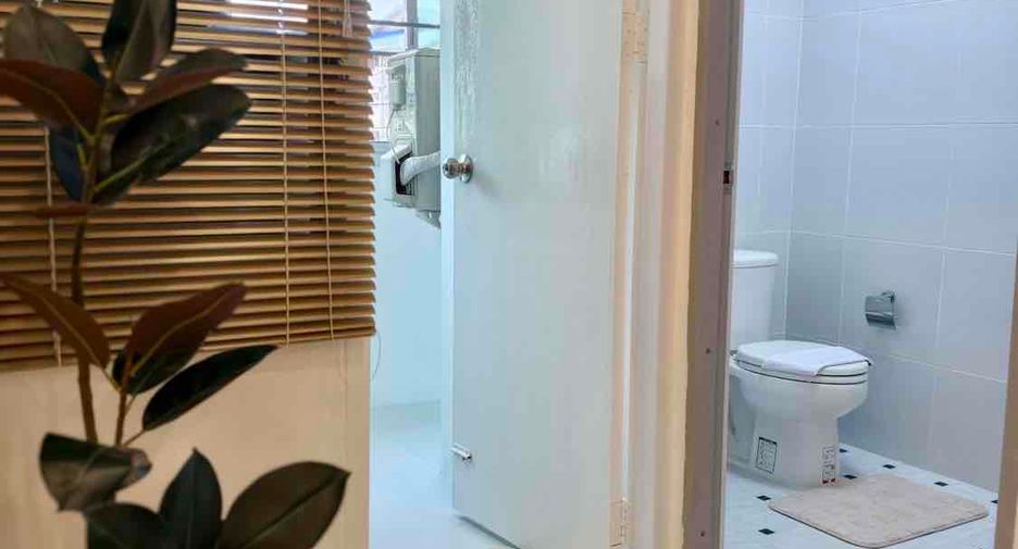 For sale 2 bedrooms apartment in Mueang Chiang Mai, Chiang Mai