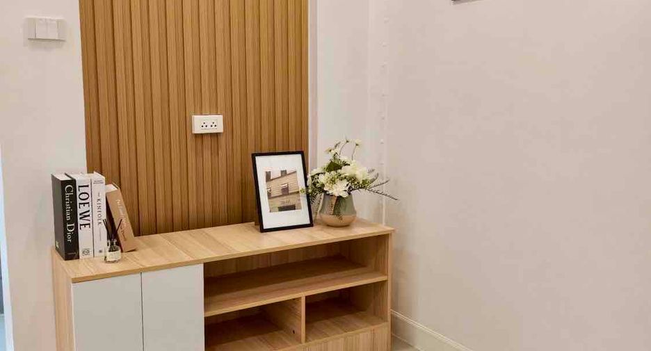 For sale 2 bedrooms apartment in Mueang Chiang Mai, Chiang Mai