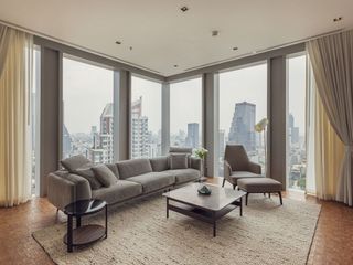 For rent 2 ベッドルーム apartment in Sathon, Bangkok