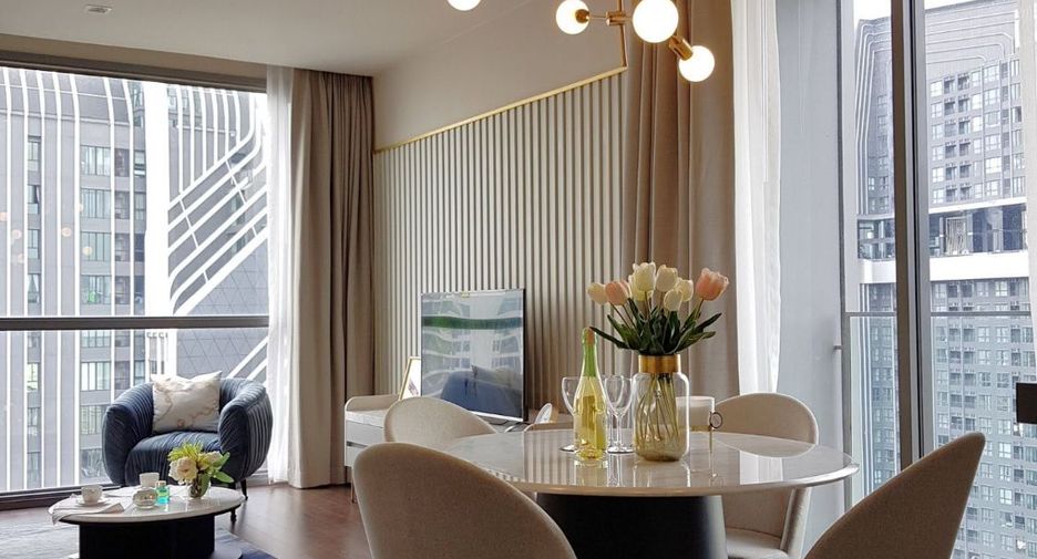 À louer et à vendre 2 chambres appartement à Pathum Wan, Bangkok