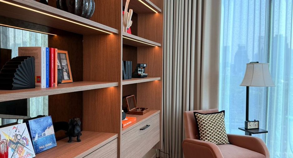 À vendre 2 chambres appartement à Pathum Wan, Bangkok