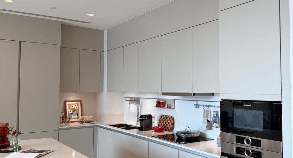 À vendre 2 chambres appartement à Pathum Wan, Bangkok