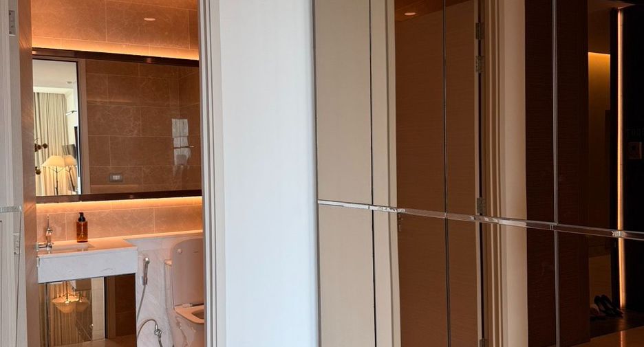 À vendre 2 chambres appartement à Pathum Wan, Bangkok