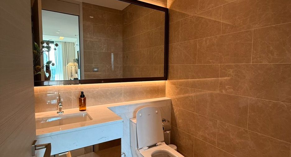 À vendre 2 chambres appartement à Pathum Wan, Bangkok