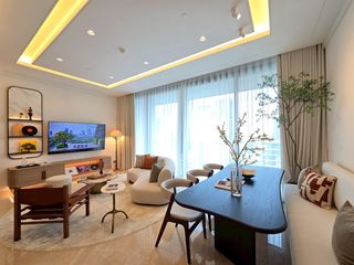 À vendre 2 chambres appartement à Pathum Wan, Bangkok