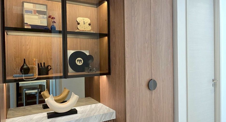 À vendre 2 chambres appartement à Pathum Wan, Bangkok