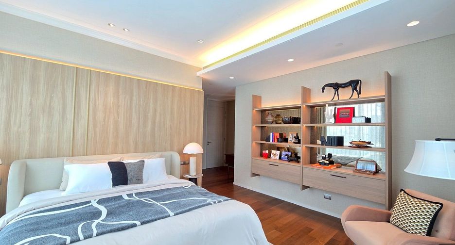 À vendre 2 chambres appartement à Pathum Wan, Bangkok
