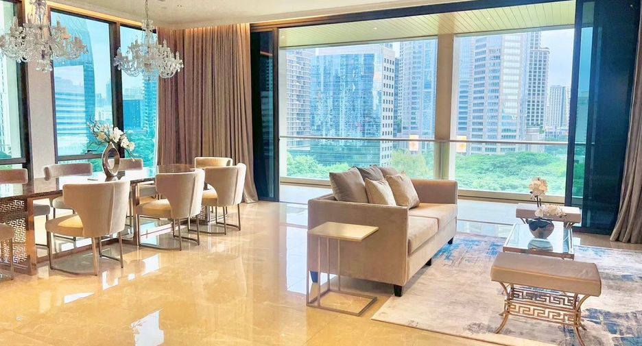 À louer et à vendre 2 chambres appartement à Pathum Wan, Bangkok