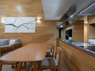 For rent 3 bedrooms apartment in Watthana, Bangkok