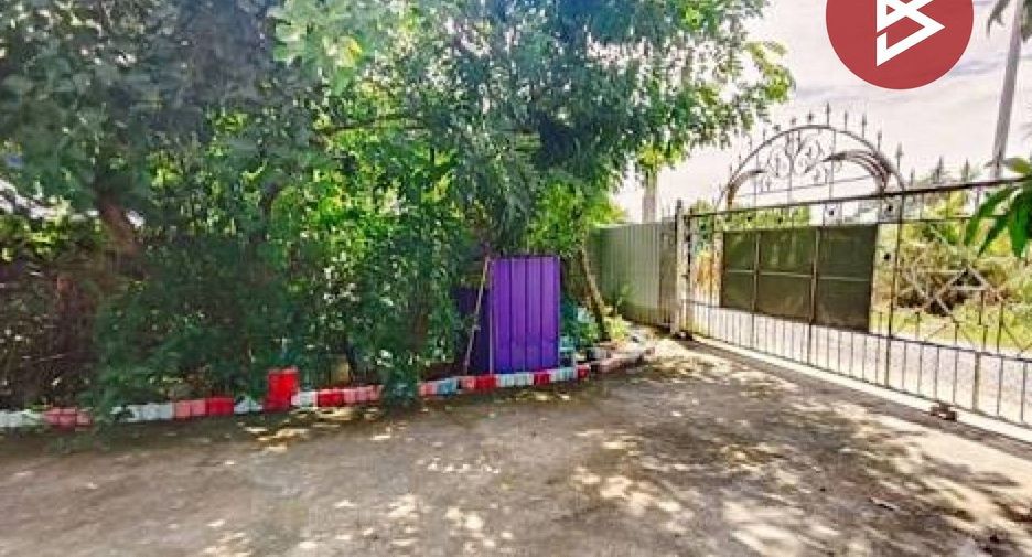 For sale 4 ベッドルーム house in Mueang Nakhon Pathom, Nakhon Pathom