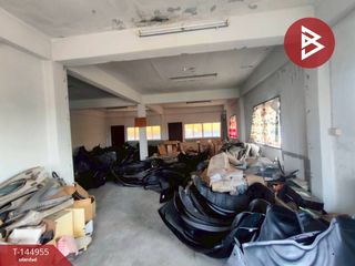 À vendre 2 chambres local commercial à Mueang Chachoengsao, Chachoengsao