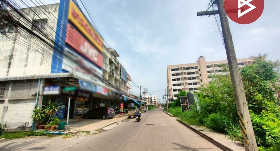 À vendre 2 chambres local commercial à Mueang Chachoengsao, Chachoengsao