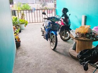 Reihenhaus zum Kauf mit 2 Zimmer in Krathum Baen, Samut Sakhon