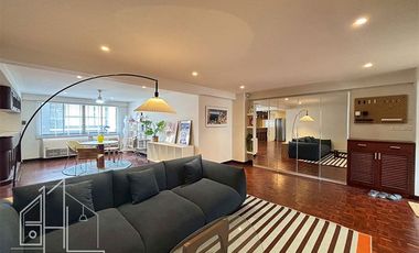 For rent 3 bedrooms condo in Khlong Toei, Bangkok