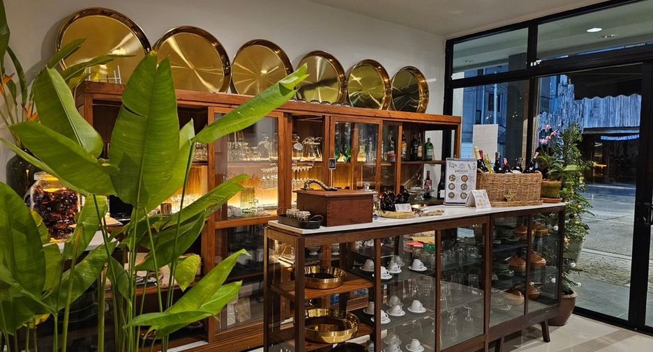 For sale retail Space in Mueang Krabi, Krabi