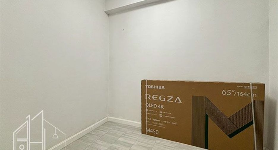 Condo en alquiler de 3 habitaciones en Watthana, Bangkok