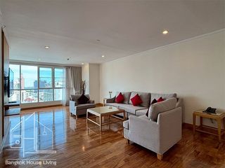 For rent 3 ベッドルーム condo in Khlong Toei, Bangkok