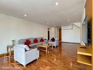 For rent 3 ベッドルーム condo in Khlong Toei, Bangkok