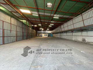 For rent warehouse in Saphan Sung, Bangkok