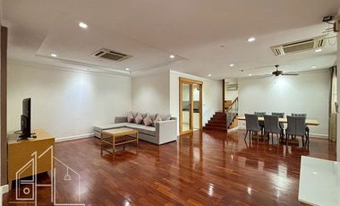 For rent 3 bedrooms condo in Khlong Toei, Bangkok