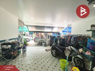 For sale 2 bedrooms townhouse in Thanyaburi, Pathum Thani