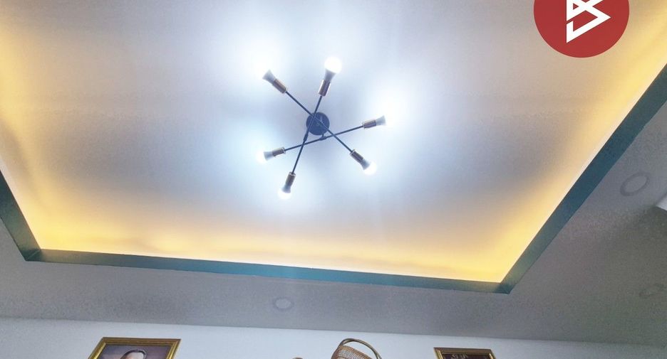 For sale 2 bedrooms townhouse in Thanyaburi, Pathum Thani