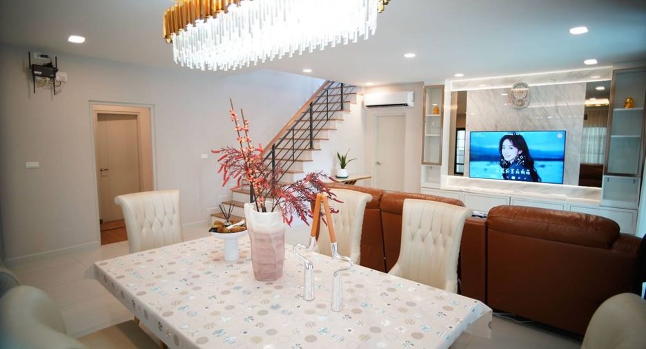 For rent 4 bedrooms house in Bang Phli, Samut Prakan