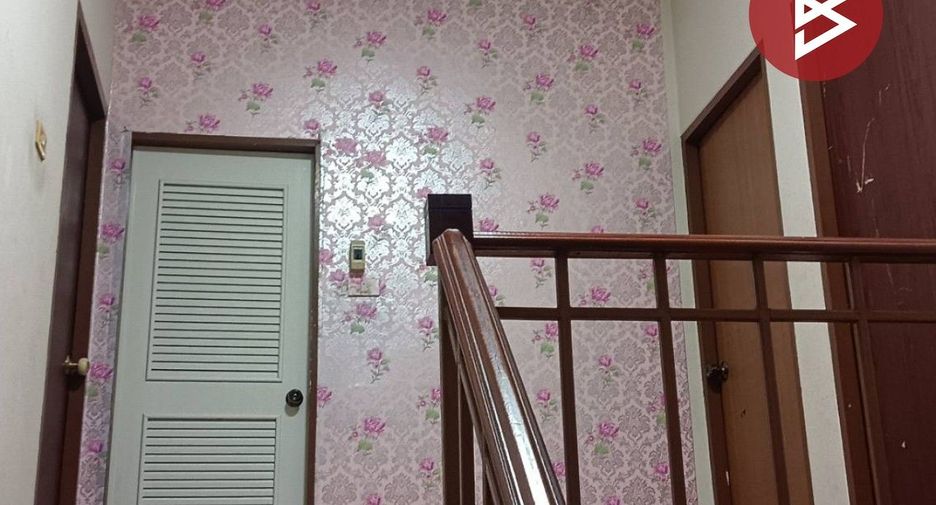 À vendre 3 chambres maison à Phan Thong, Chonburi