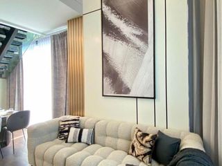 For rent 2 bedrooms apartment in Khlong Toei, Bangkok