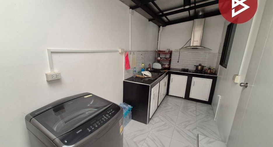 Reihenhaus zum Kauf mit 3 Zimmer in Nong Khaem, Bangkok