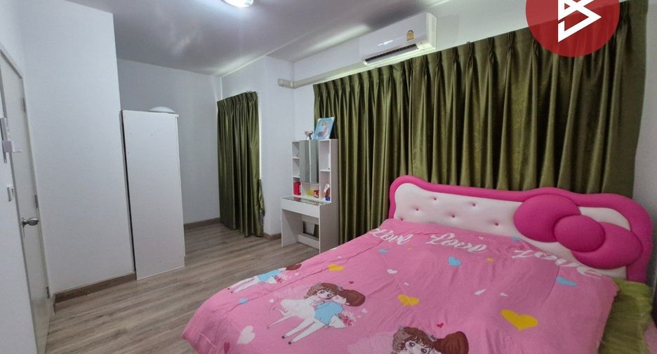 Reihenhaus zum Kauf mit 3 Zimmer in Nong Khaem, Bangkok