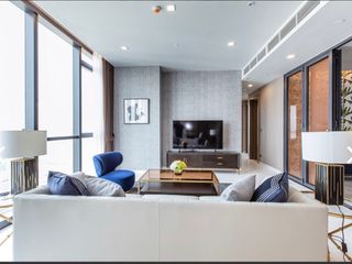 For rent 2 bedrooms apartment in Watthana, Bangkok