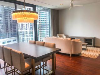 For rent 2 bedrooms apartment in Khlong Toei, Bangkok