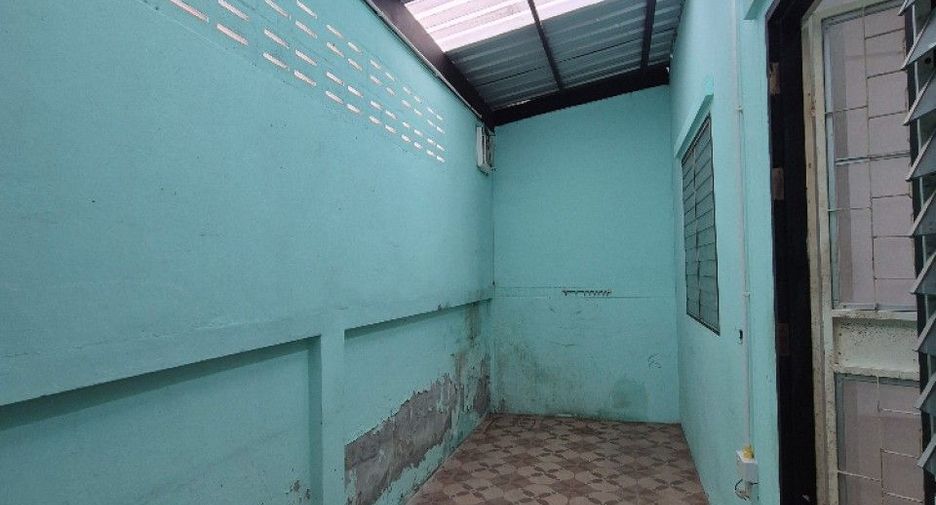 For sale 3 bedrooms townhouse in Mueang Chon Buri, Chonburi