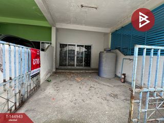 À vendre 4 chambres maison de ville à Mueang Chon Buri, Chonburi