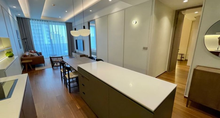 For rent 2 bedrooms apartment in Khlong Toei, Bangkok