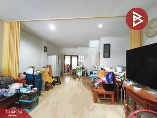 For sale 4 bedrooms townhouse in Phra Samut Chedi, Samut Prakan