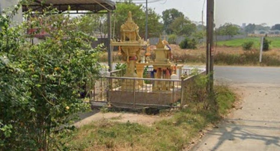 For sale 3 bedrooms retail Space in Mueang Surin, Surin