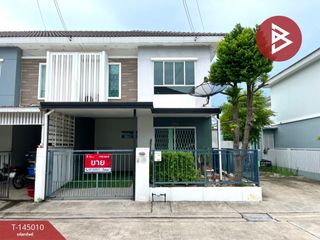 Casa adosada en venta de 3 habitaciones en Si Racha, Chonburi