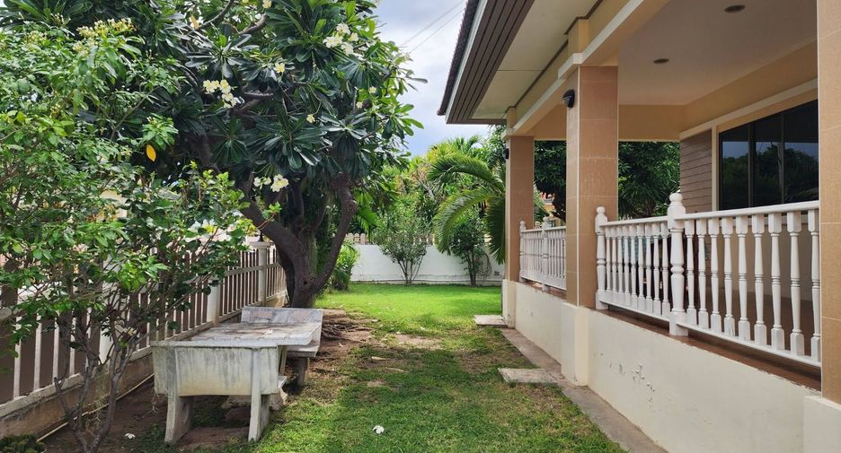 For rent 4 bedrooms house in Hua Hin, Prachuap Khiri Khan