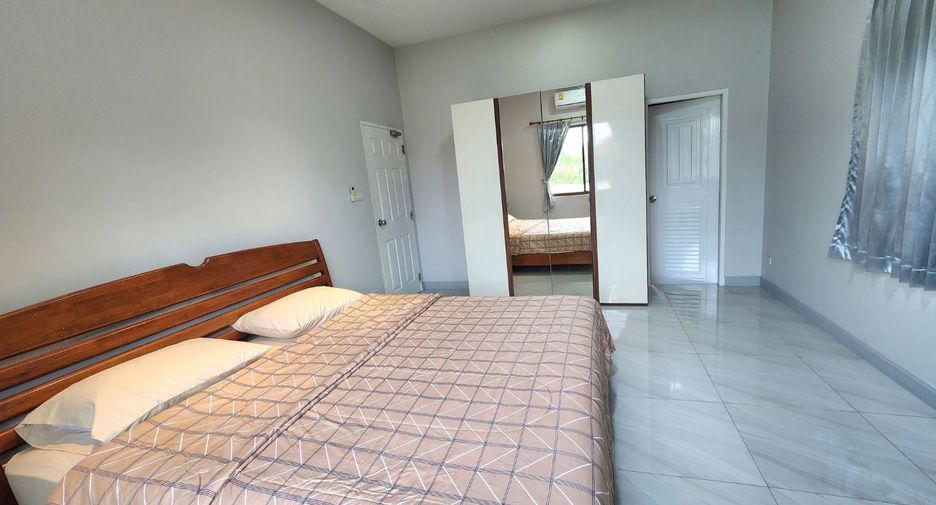 For rent 4 bedrooms house in Hua Hin, Prachuap Khiri Khan