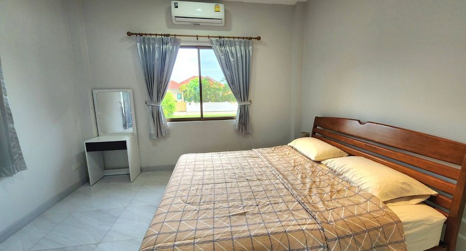 For rent 4 bedrooms house in Hua Hin, Prachuap Khiri Khan