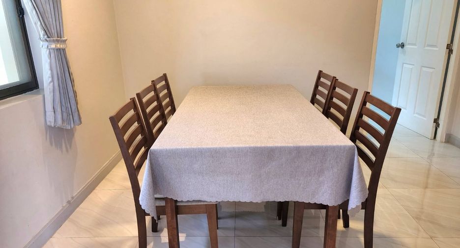 For rent 4 bedrooms house in Hua Hin, Prachuap Khiri Khan