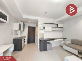 For sale 1 bed condo in Phra Khanong, Bangkok