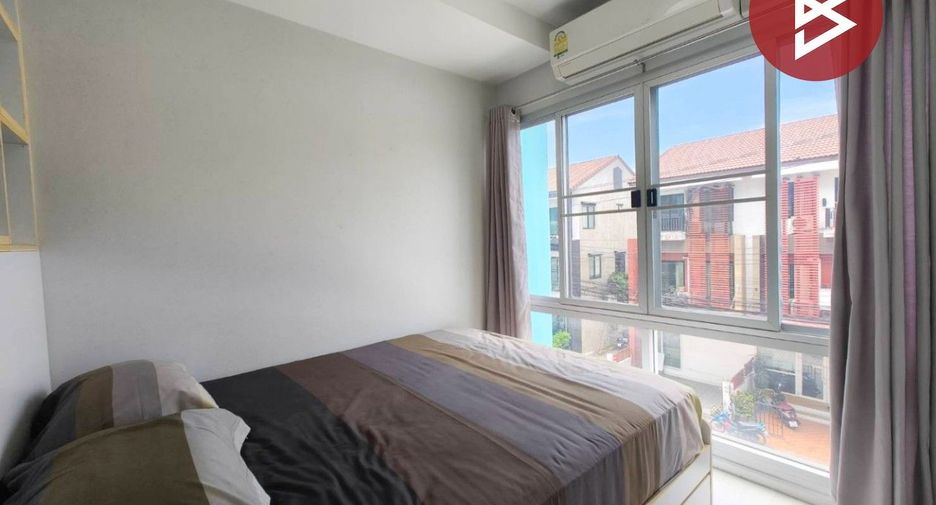 For sale 1 bed condo in Phra Khanong, Bangkok