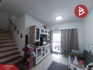 À vendre 3 chambres maison de ville à Sam Phran, Nakhon Pathom