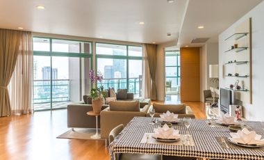 For rent 3 bedrooms apartment in Bang Kho Laem, Bangkok