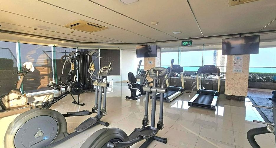 À louer et à vendre 1 chambre condo à Bang Lamung, Chonburi